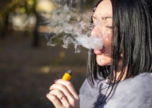 e-smoke odkryj liquid o smaku energetyka i nowe doznania z e-smoke