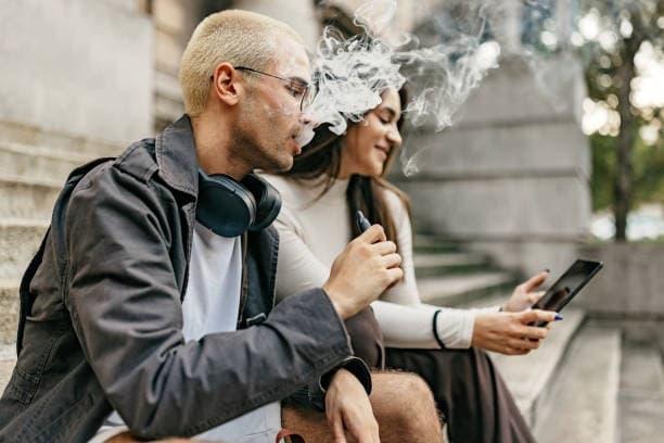 E-Raucher przewodnik po akcyza na e papierosy oraz aktualne stawki dla E-Raucher