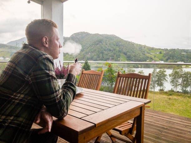 E-papierosy przewodnik po wyborze e-papierosów z grzałką smok nord oraz zalety korzystania z e-papierosów