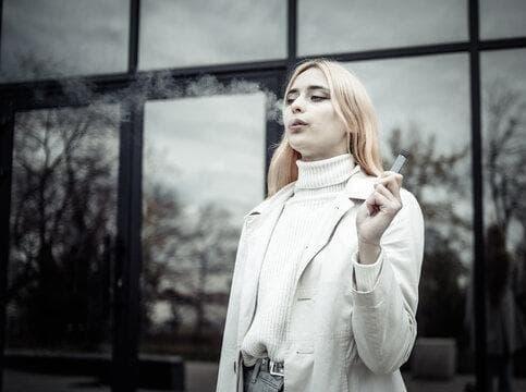 E-Zigaretten z olejek tytoniowy czy warto wybrać E-Zigaretten z najlepszym olejek tytoniowy