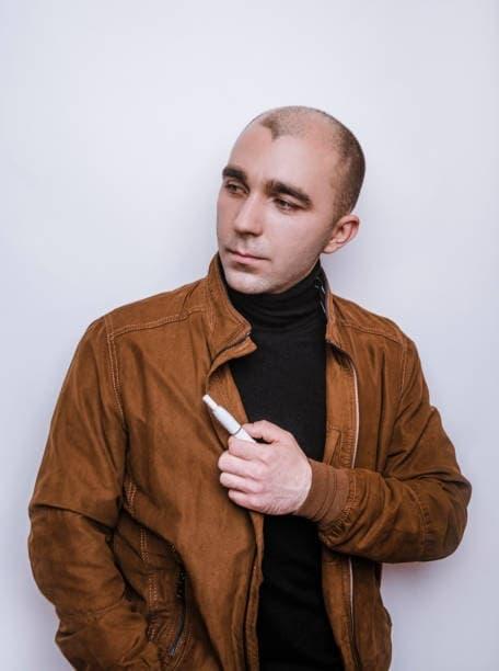 Papieros elektroniczny z liquid 20ml – jak wybrać idealny liquid 20ml do papierosa elektronicznego